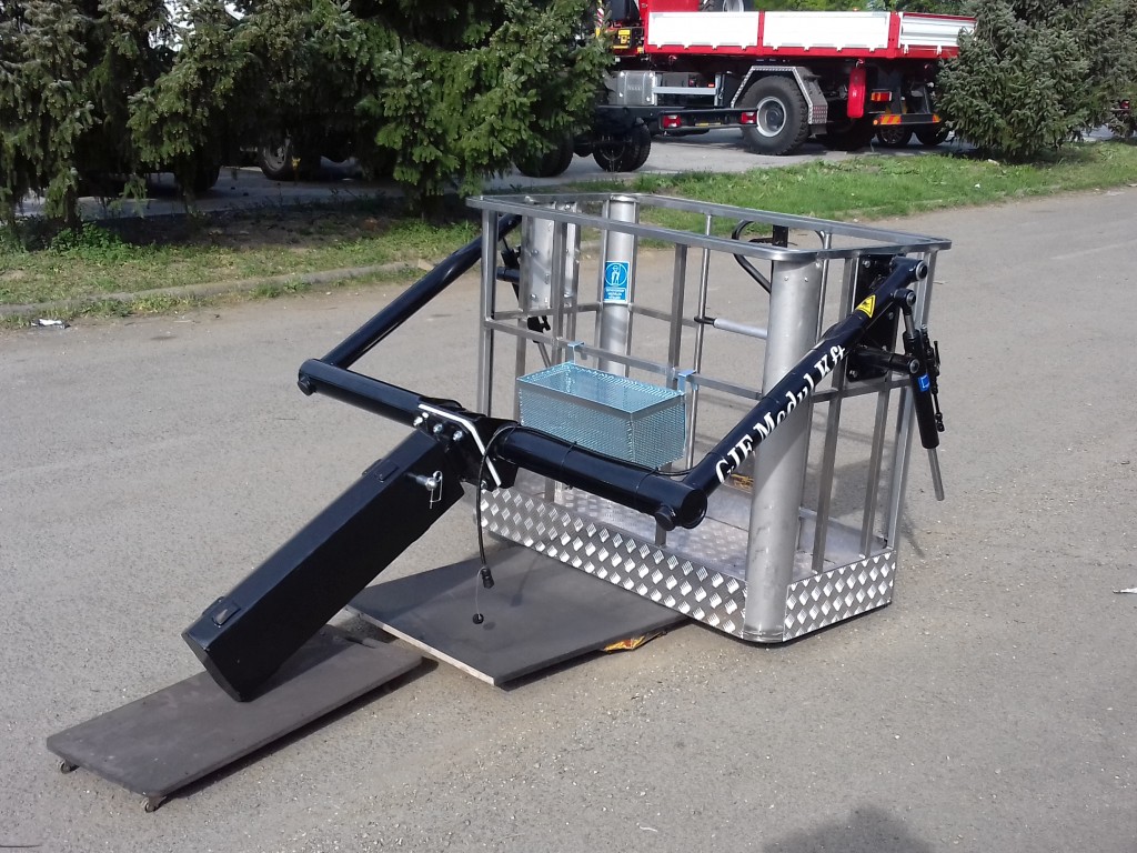 Rozsdamentes acél szerelőkosár